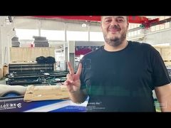 Benvenuto il nostro cliente dall'Albania Europa visita la nostra azienda oggi!