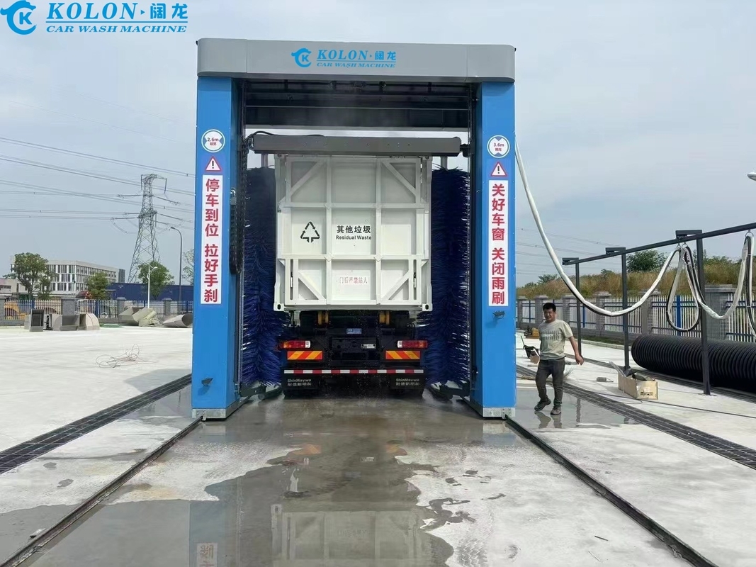 Lavatrice di pullman a risparmio idrico KL-EN1 con tempo di lavaggio 3-5 minuti e potenza di 67 kW